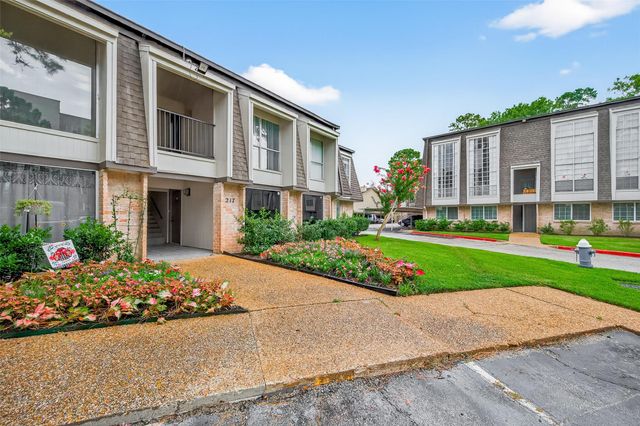 12633 Memorial Drive 216, Houston, TX 77024