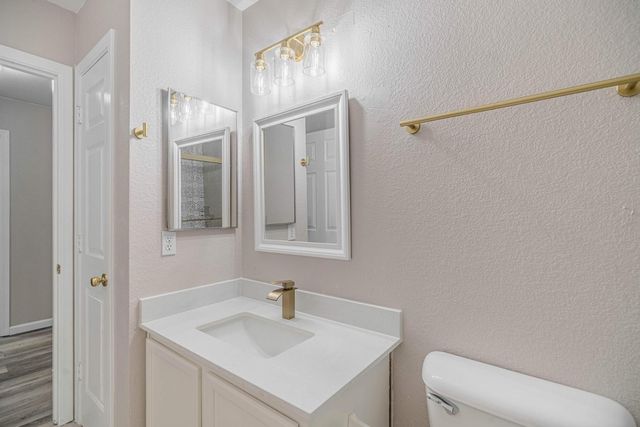 9425 W Wilshire Avenue, Phoenix, AZ 85037