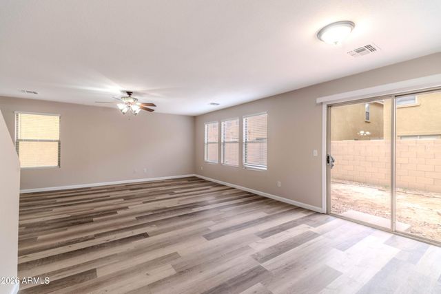 9425 W Wilshire Avenue, Phoenix, AZ 85037