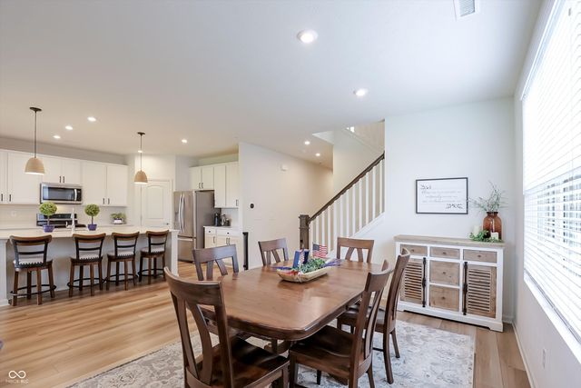 6537 Seabiscuit Road, Whitestown, IN 46075