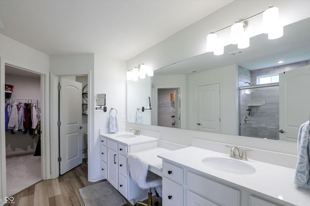 6537 Seabiscuit Road, Whitestown, IN 46075