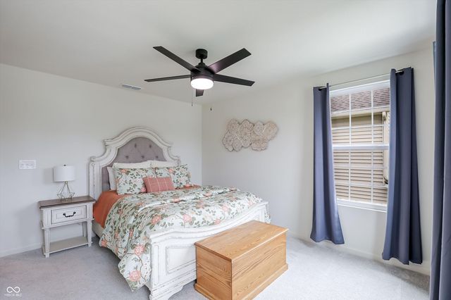 6537 Seabiscuit Road, Whitestown, IN 46075