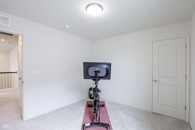 6537 Seabiscuit Road, Whitestown, IN 46075
