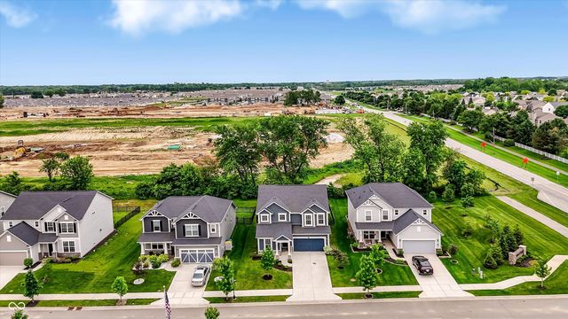 6537 Seabiscuit Road, Whitestown, IN 46075