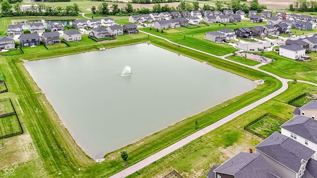6537 Seabiscuit Road, Whitestown, IN 46075