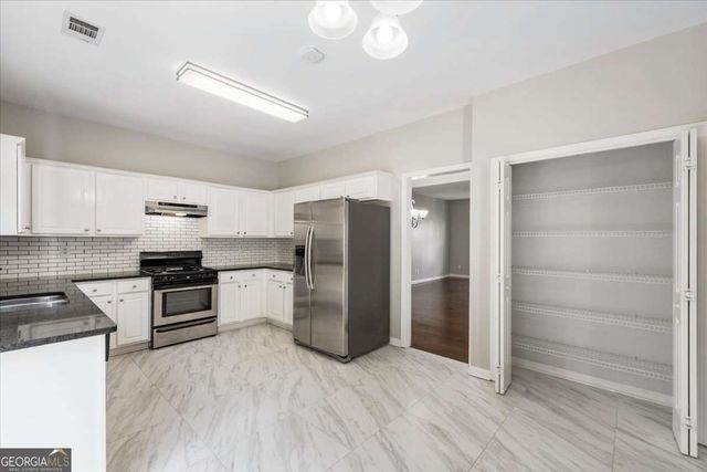 455 Chippenham Court, Johns Creek, GA 30005