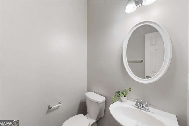 455 Chippenham Court, Johns Creek, GA 30005