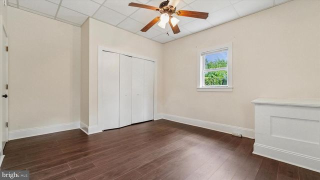 221 CENTER ST, Sewell, NJ 08080