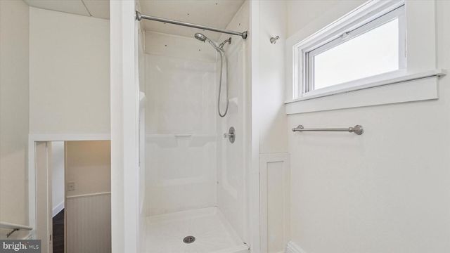 221 CENTER ST, Sewell, NJ 08080