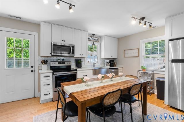 435 Clayville Rd, Powhatan, VA 23139