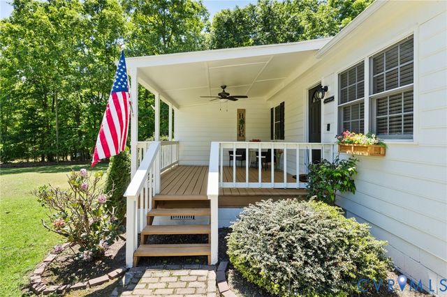 435 Clayville Rd, Powhatan, VA 23139