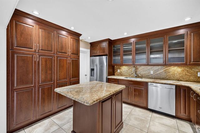 7151 SW 5th Court, Pembroke Pines, FL 33023