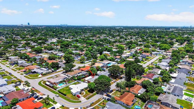 7151 SW 5th Court, Pembroke Pines, FL 33023