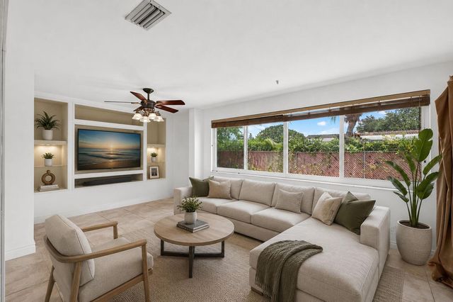 7151 SW 5th Court, Pembroke Pines, FL 33023