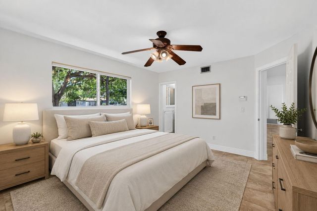 7151 SW 5th Court, Pembroke Pines, FL 33023