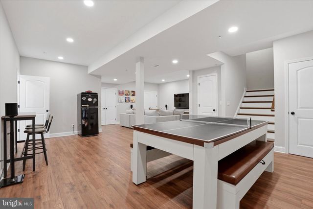 320 WHITEMARSH DR, Flourtown, PA 19031