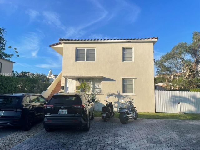 3741 SW 27th Ter, Miami, FL 33134