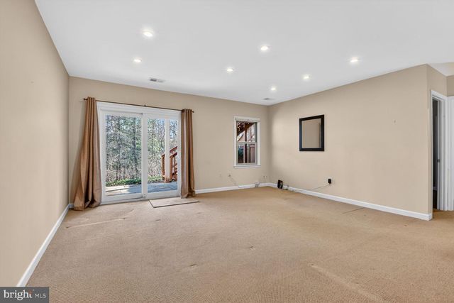 12229 TILDENWOOD DR, Rockville, MD 20852