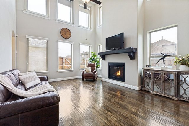 4310 Feather Ore Drive, Arlington, TX 76005