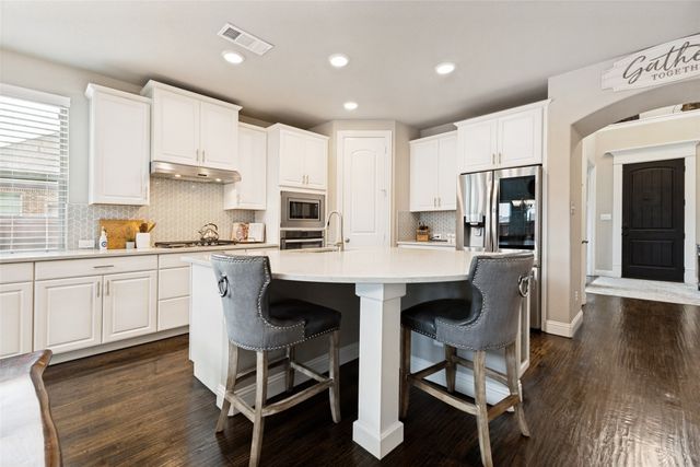 4310 Feather Ore Drive, Arlington, TX 76005
