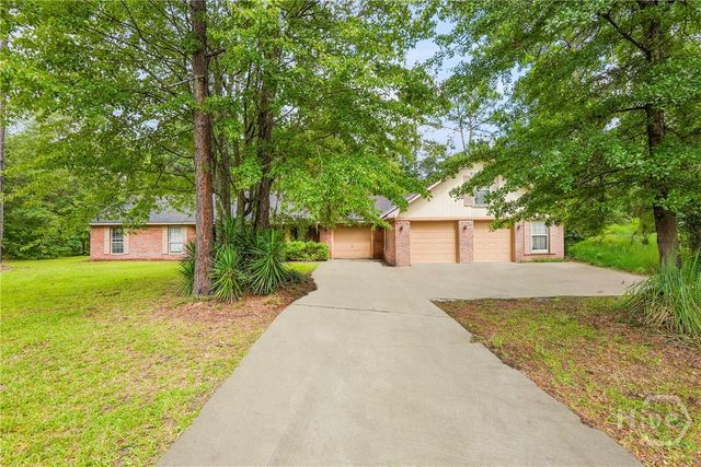 27 S Huntington Court, Richmond Hill, GA 31324