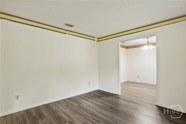 27 S Huntington Court, Richmond Hill, GA 31324