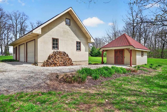 3985 W 200 SOUTH, Russiaville, IN 46979