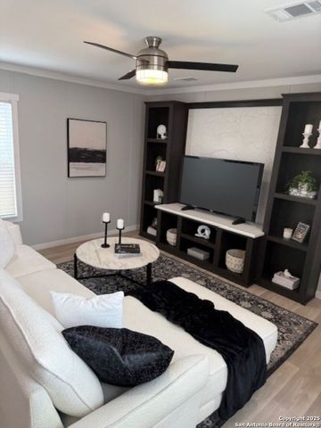 15949 Flores Curve, San Antonio, TX 78221