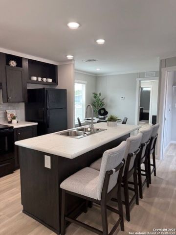 15949 Flores Curve, San Antonio, TX 78221