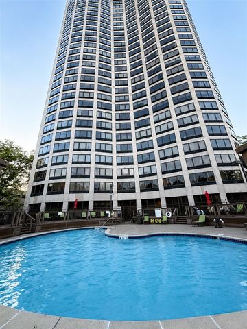 5000 Town Center 908, Southfield, MI 48075