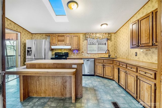 8674 Vince Road NE, Moses Lake, WA 98837