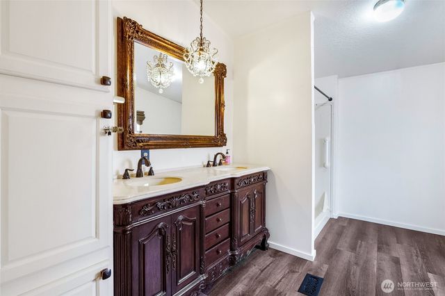 8674 Vince Road NE, Moses Lake, WA 98837