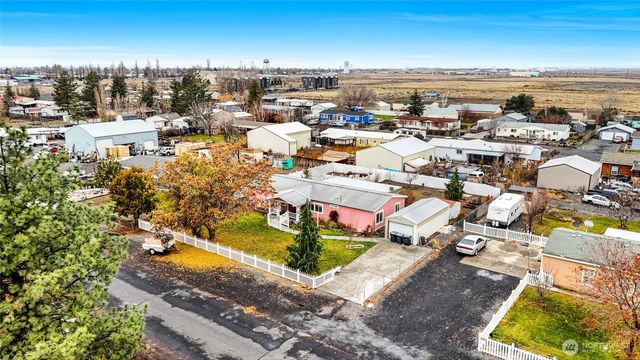 8674 Vince Road NE, Moses Lake, WA 98837