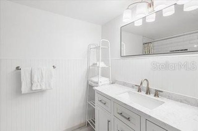 821 PATRICIA AVENUE 202, Dunedin, FL 34698