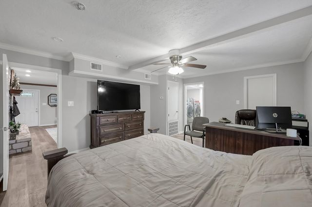 80 Nettie Phillips Road, Coldspring, TX 77331