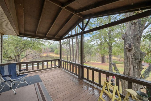 80 Nettie Phillips Road, Coldspring, TX 77331