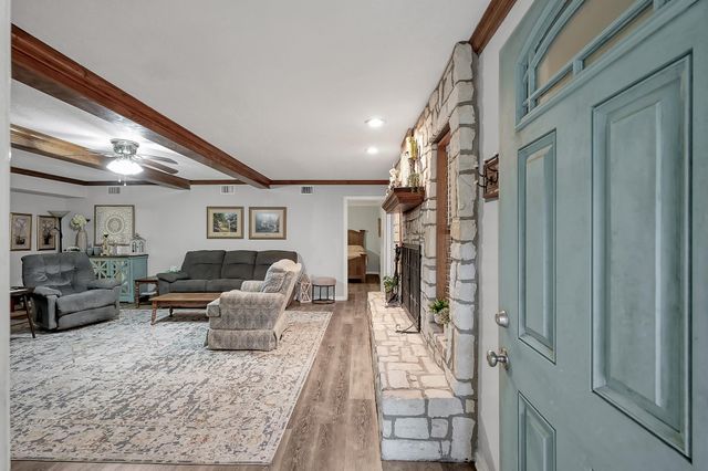 80 Nettie Phillips Road, Coldspring, TX 77331