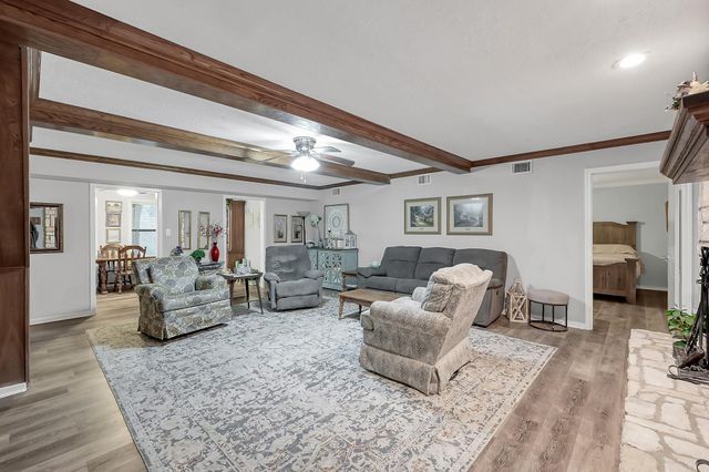 80 Nettie Phillips Road, Coldspring, TX 77331