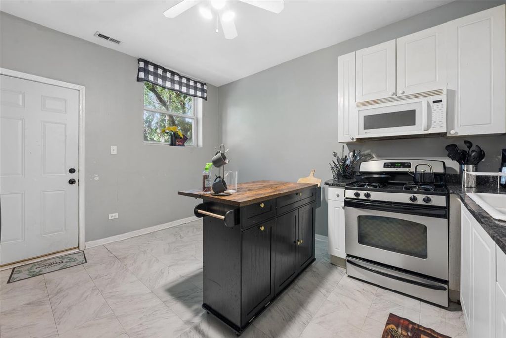 3128 W Warren Boulevard, Chicago, IL 60612 — photo 4