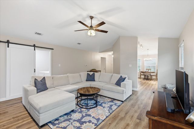 2513 Silver Creek Court, Garland, TX 75040