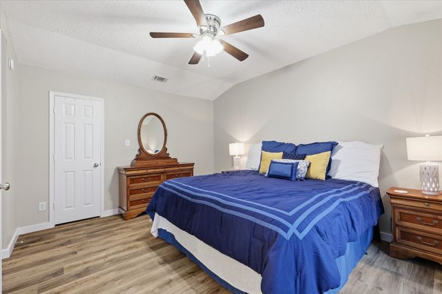 2513 Silver Creek Court, Garland, TX 75040