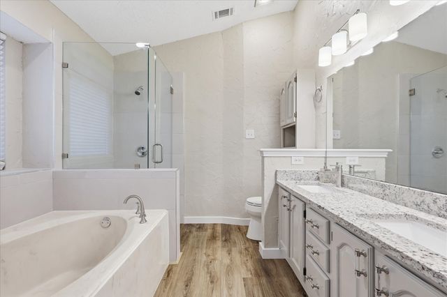 2513 Silver Creek Court, Garland, TX 75040