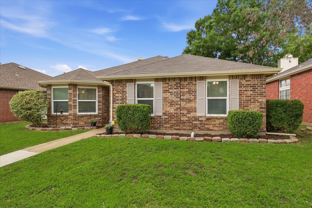 2513 Silver Creek Court, Garland, TX 75040