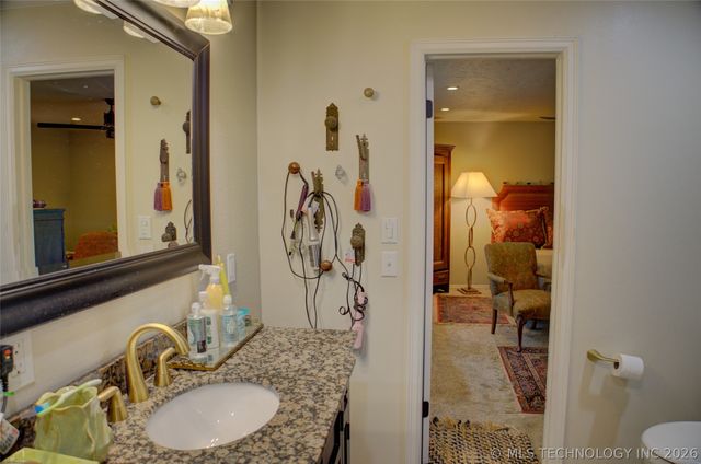 7428 E 68th Street, Tulsa, OK 74133