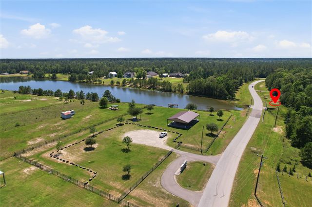 21275 Big Buck Drive, Cleveland, TX 77328