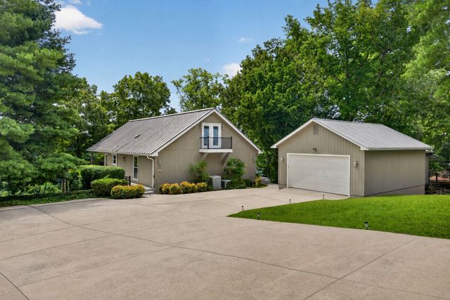 214 Fish Hook Dr, Smithville, TN 37166