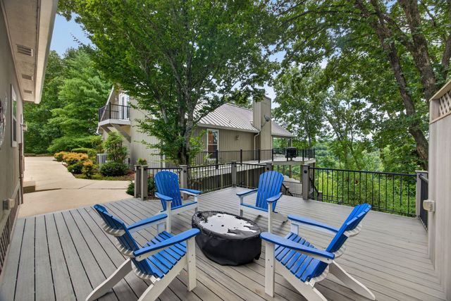 214 Fish Hook Dr, Smithville, TN 37166