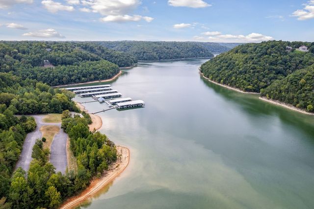 214 Fish Hook Dr, Smithville, TN 37166