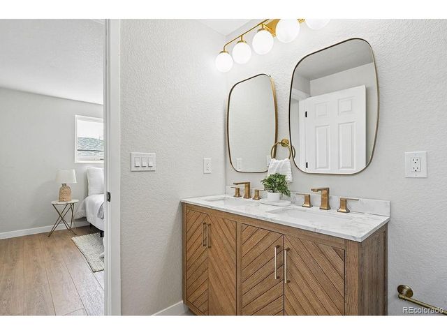 865 Nickel St, Broomfield, CO 80020