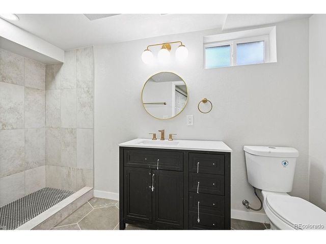 865 Nickel St, Broomfield, CO 80020